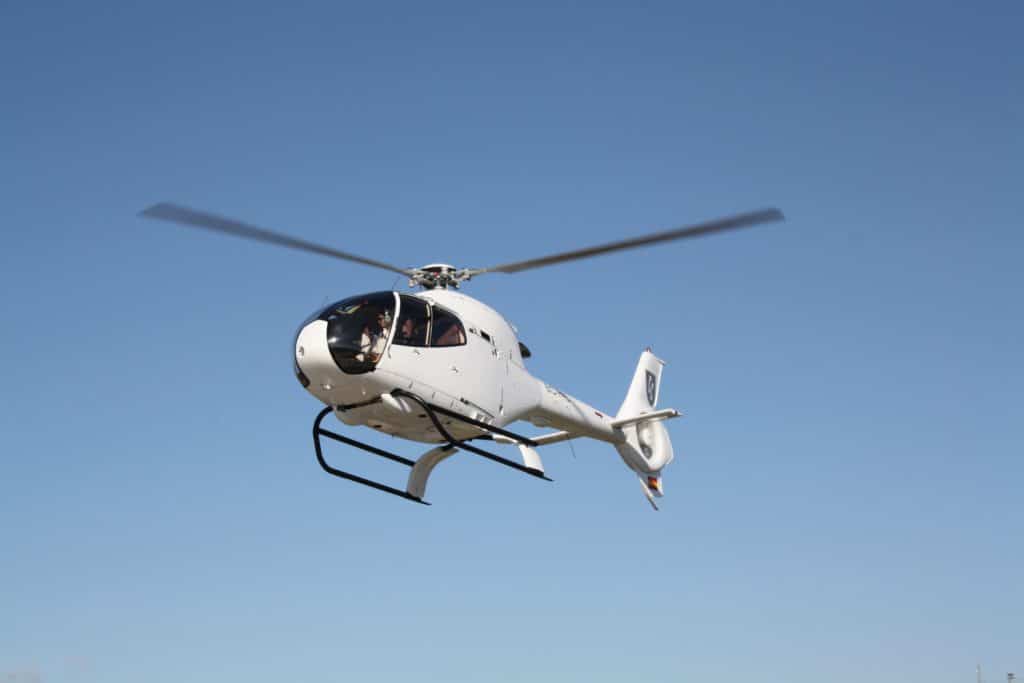 Habilitaciones escuela de pilotos de helicoptero